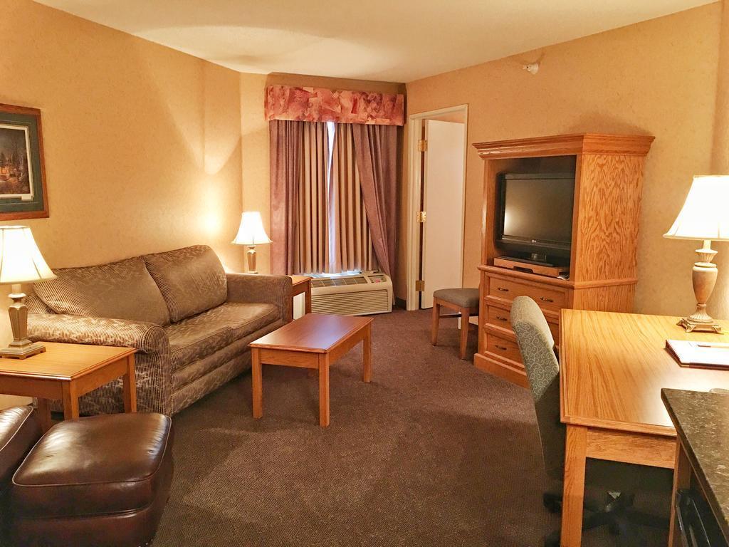 Norfolk Lodge & Suites, Ascend Hotel Collection Eksteriør bilde