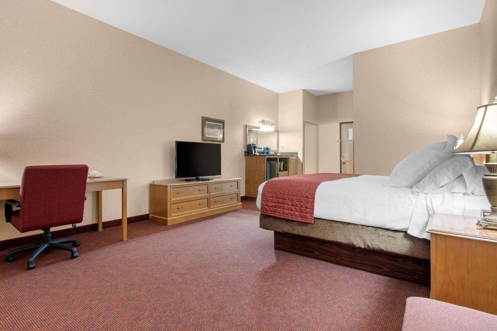 Norfolk Lodge & Suites, Ascend Hotel Collection Eksteriør bilde