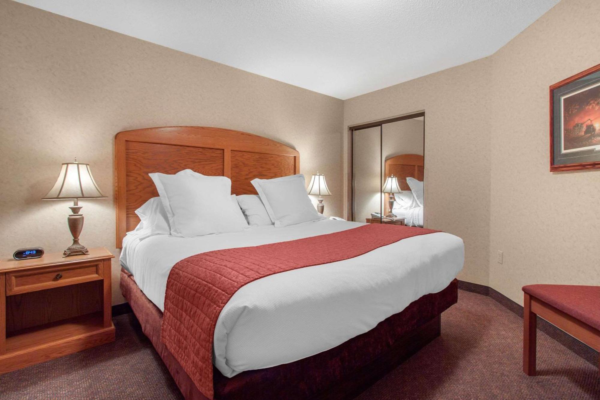 Norfolk Lodge & Suites, Ascend Hotel Collection Eksteriør bilde