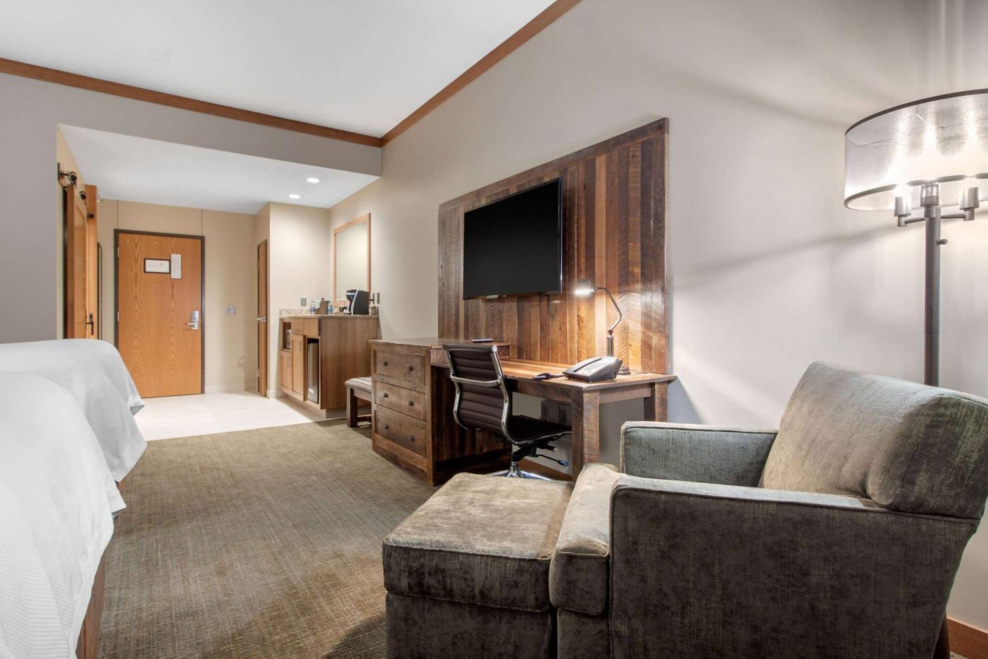 Norfolk Lodge & Suites, Ascend Hotel Collection Eksteriør bilde